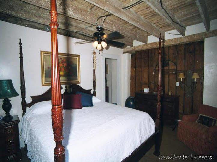 Historic Mardi Gras Inn New Orleans Rom bilde