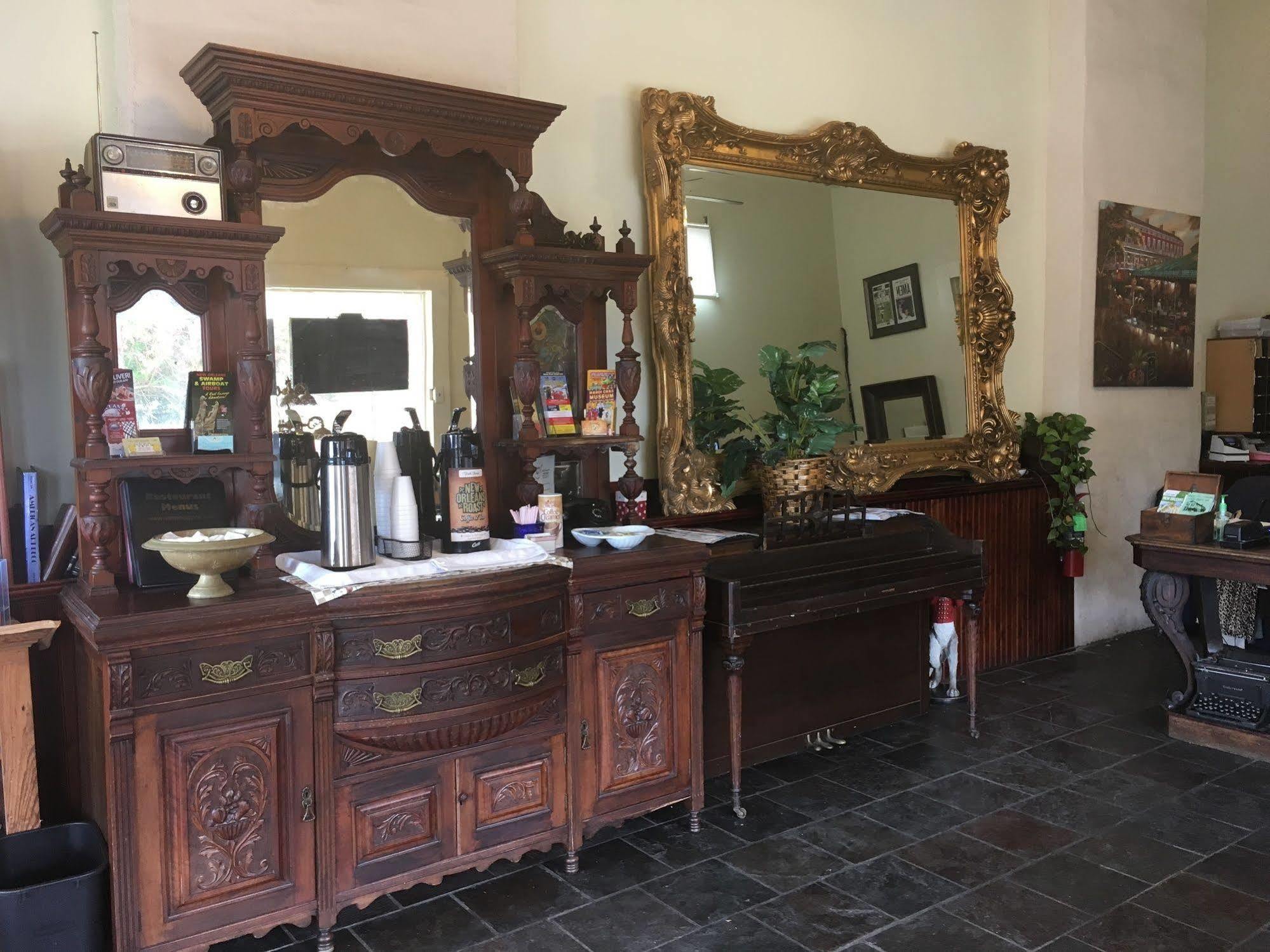 Historic Mardi Gras Inn New Orleans Eksteriør bilde